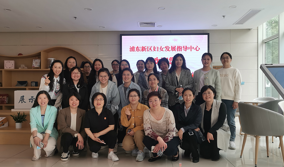 “您的健康，一家人的幸?！蹦赣H節(jié)養(yǎng)身主題活動